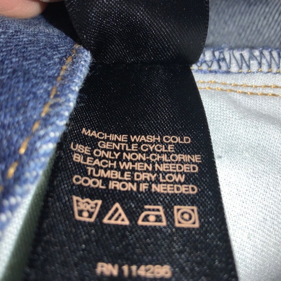 Frye denim mini skirt waist Sz 30 distressed raw hem - Picture 6 of 6